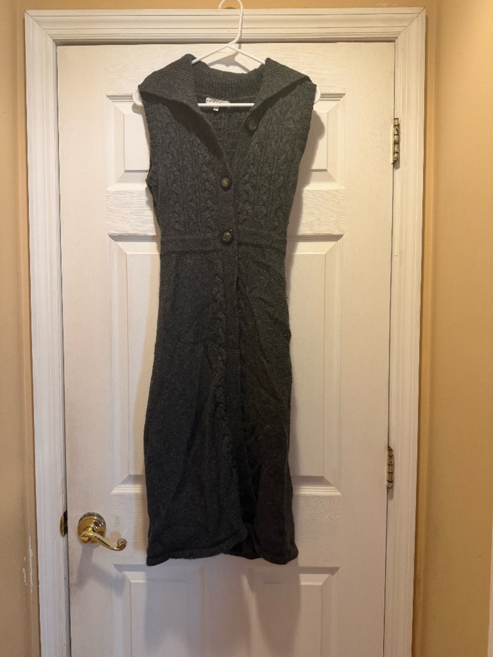 Laura Ashley Woold Sleeveless cardigan